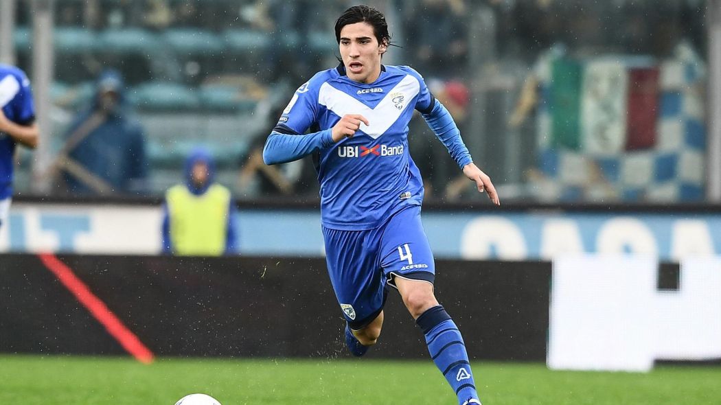 Qui est Sandro Tonali, le futur Pirlo de Brescia et qui affole le mercato ?