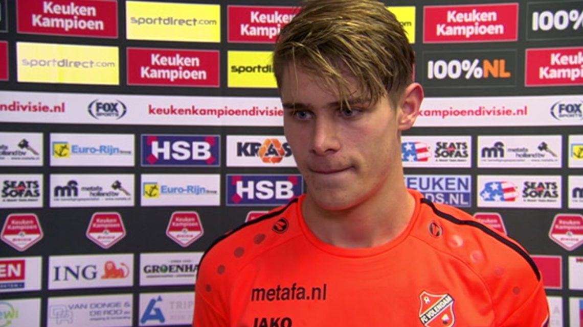 Focus scouting sur Micky van de Ven, jeune défenseur central de Volendam (Pays-Bas)